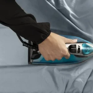 Ferro da stiro a vapore Cecotec 200 g/vapor